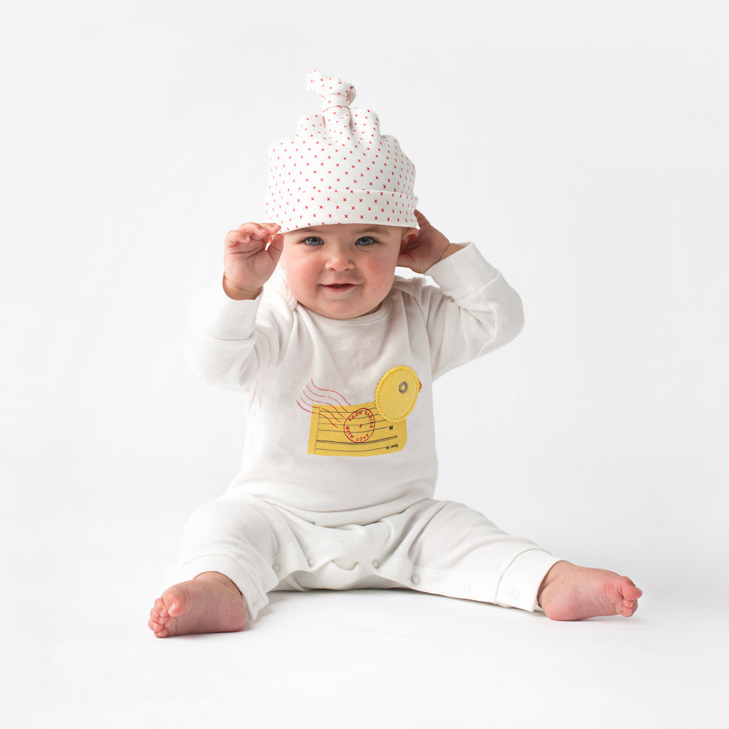 Duck organic baby grow and knot hat gift set - From Babies with Love 100% of Profit to Vulnerable Children